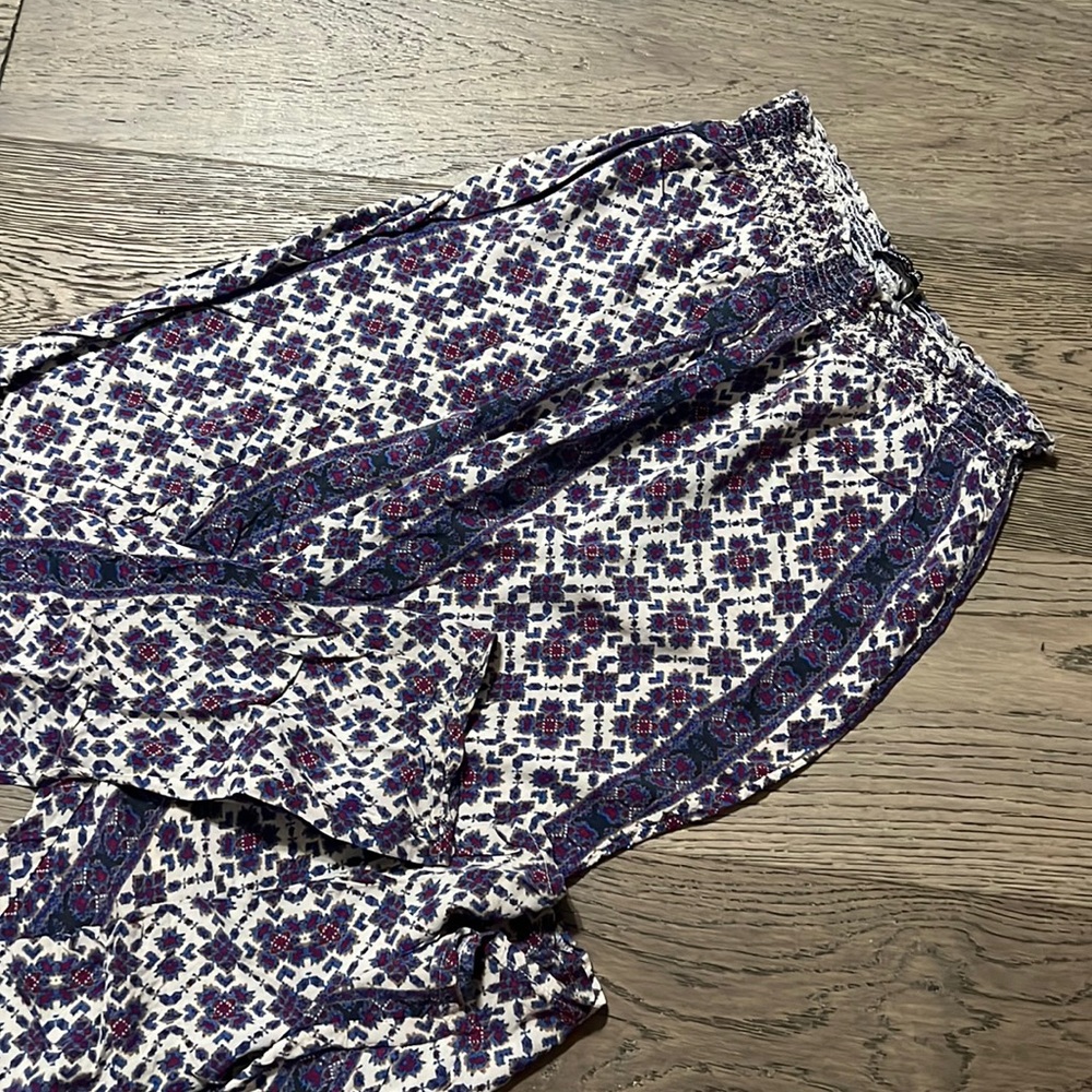 FLOWY PANTS
